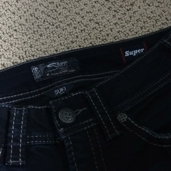 Silver Jeans Suki Dark Wash Jeans - Picture 2 of 4